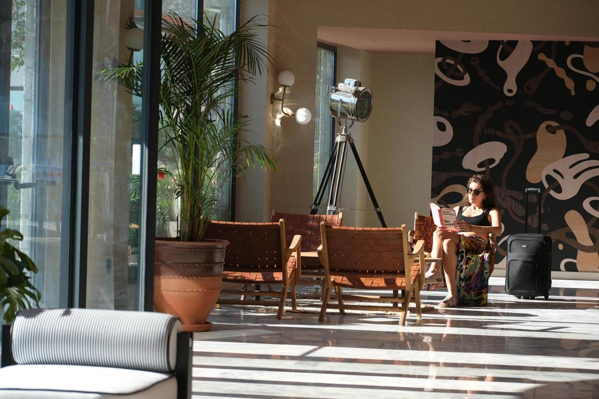 Lures Hotel Kalkan Exterior photo