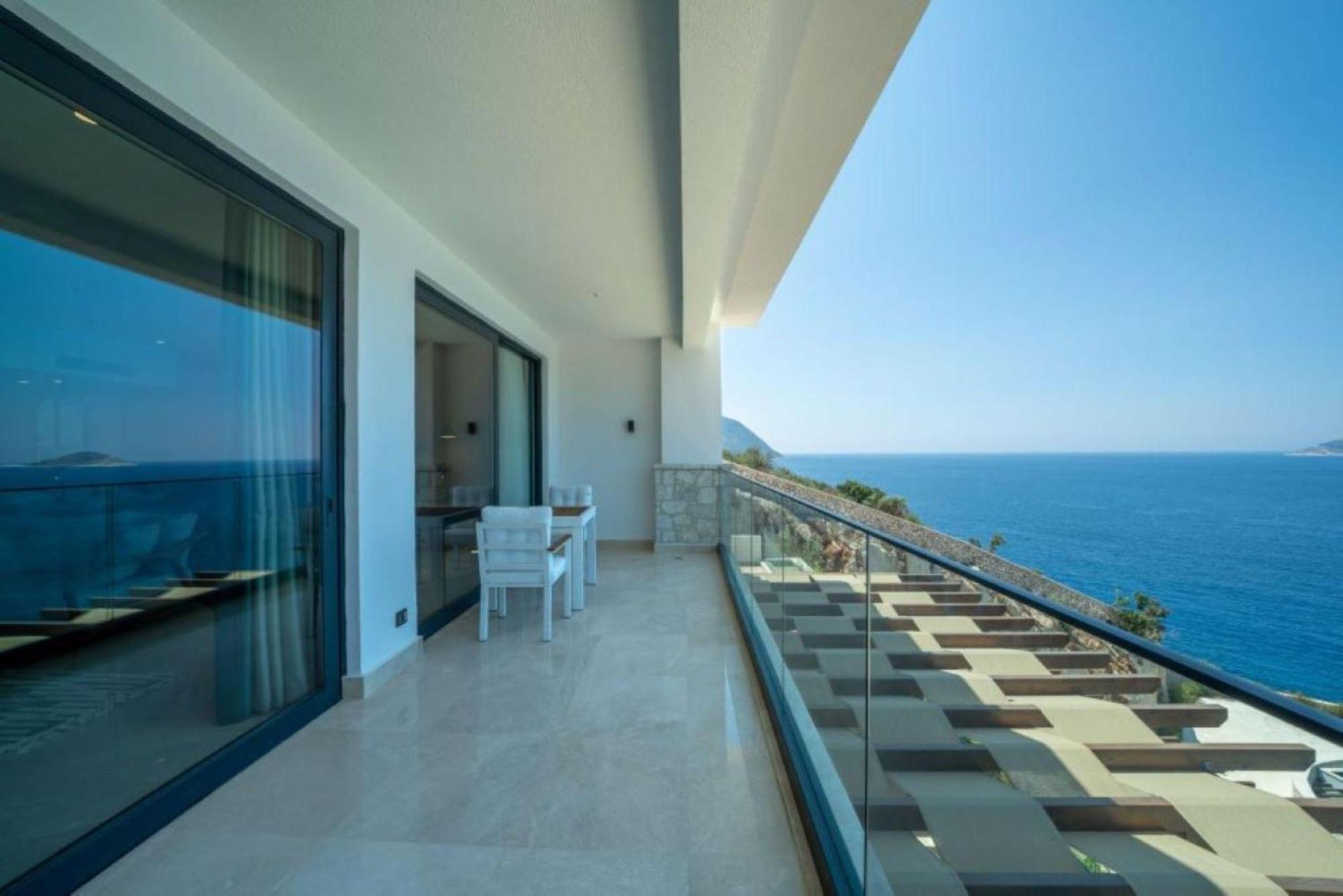 Lures Hotel Kalkan Exterior photo